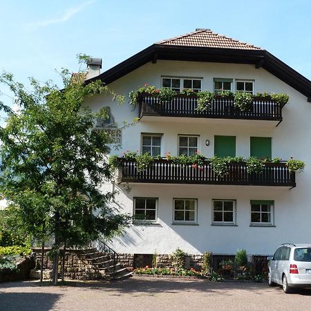 Pension Runer Terlano Exterior photo