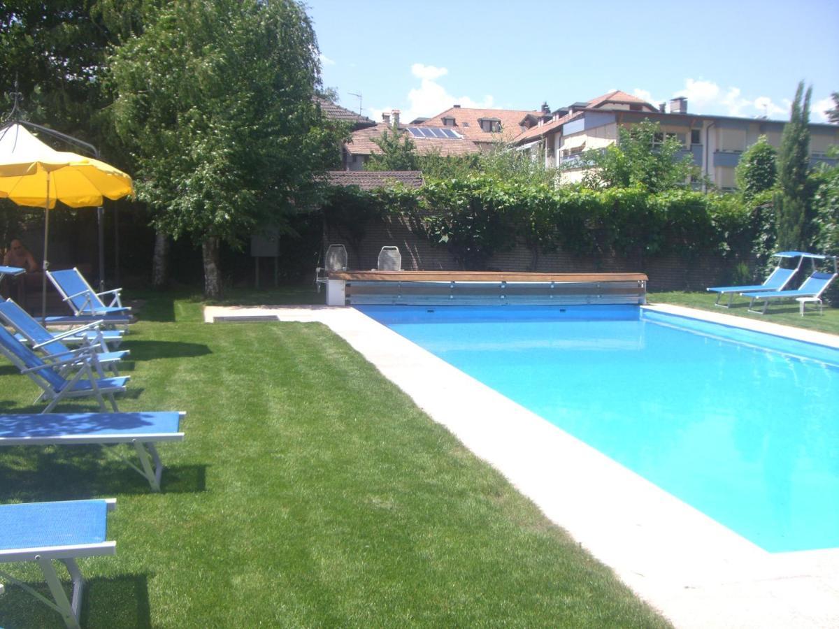 Pension Runer Terlano Exterior photo
