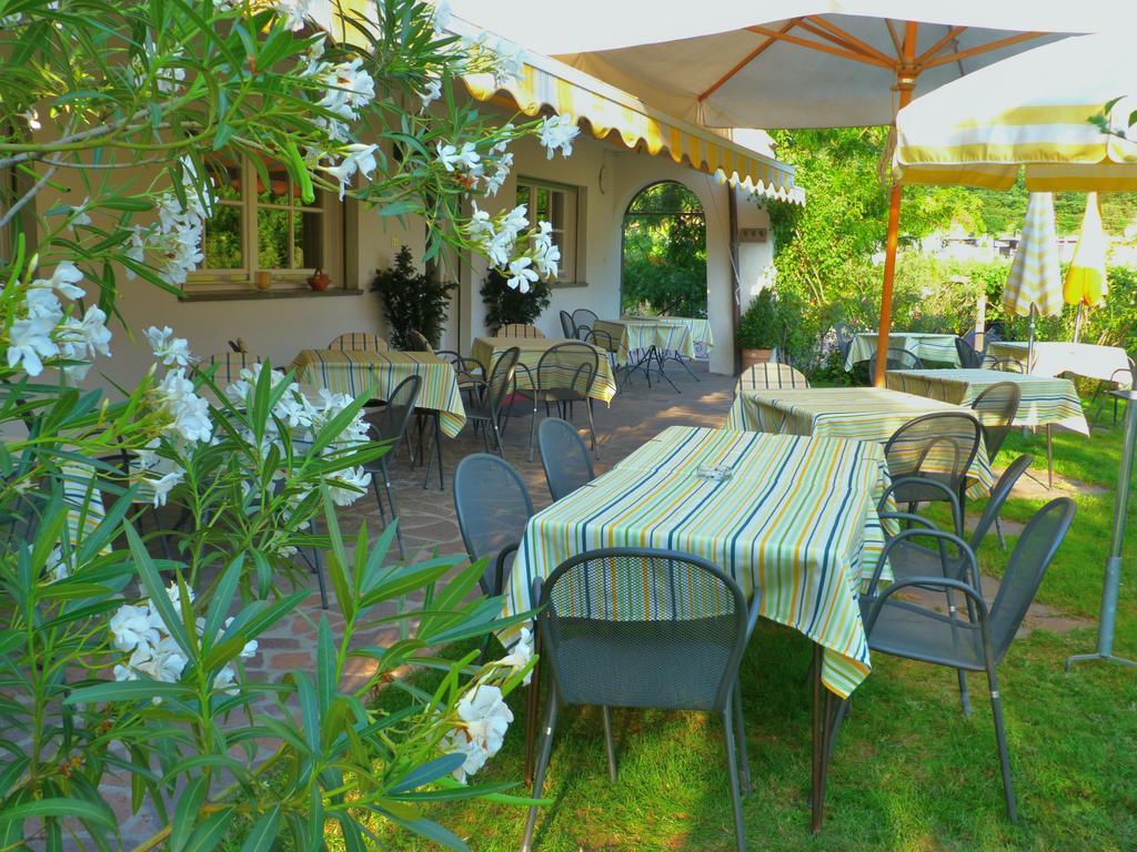 Pension Runer Terlano Exterior photo