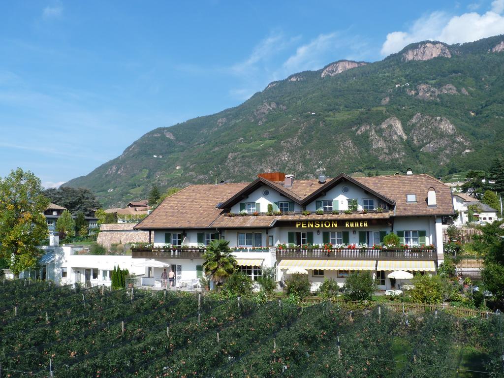 Pension Runer Terlano Exterior photo